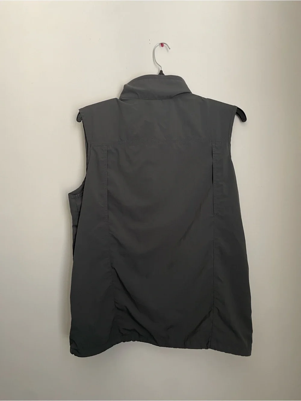 Columbia Fishing Vest Men’s Large Gray Utility Pockets Omni Shade Outdoor